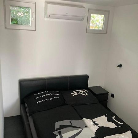 Arany Apartman Aparthotel Cegled Bagian luar foto