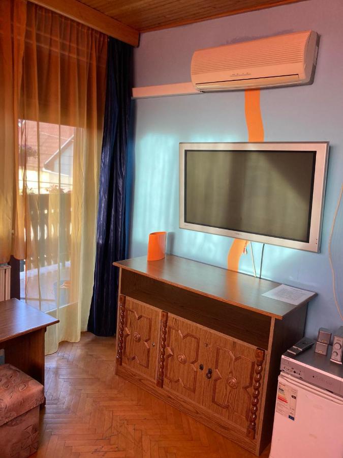 Arany Apartman Aparthotel Cegled Bagian luar foto